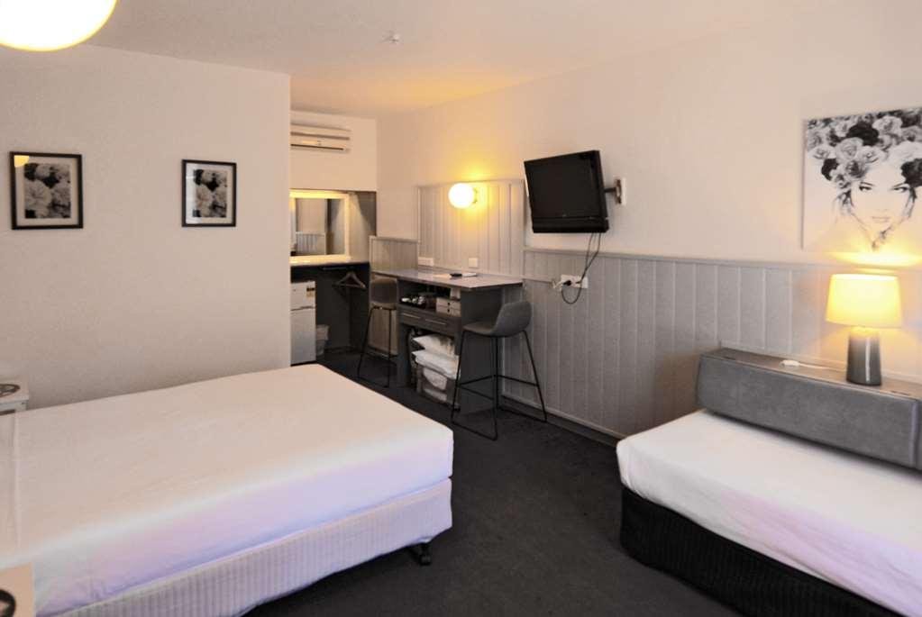 Commodore Motor Inn Albury Quarto foto