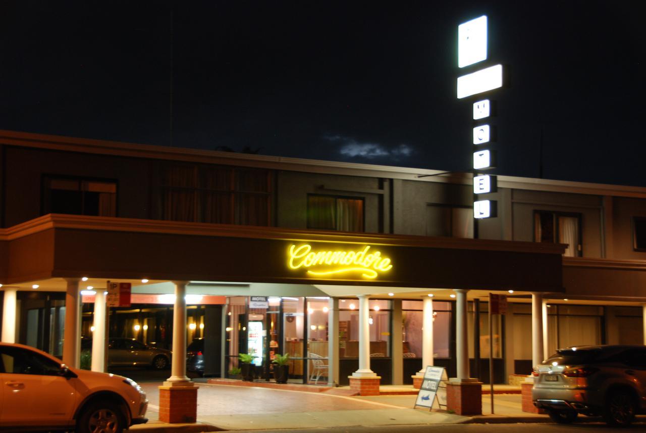 Commodore Motor Inn Albury Exterior foto